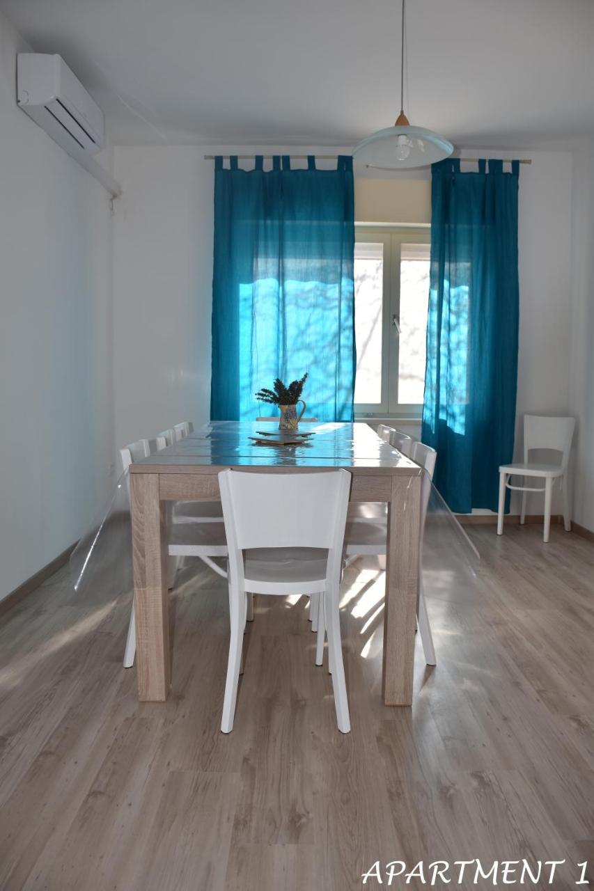 Apartments Luka Trogir Exteriör bild