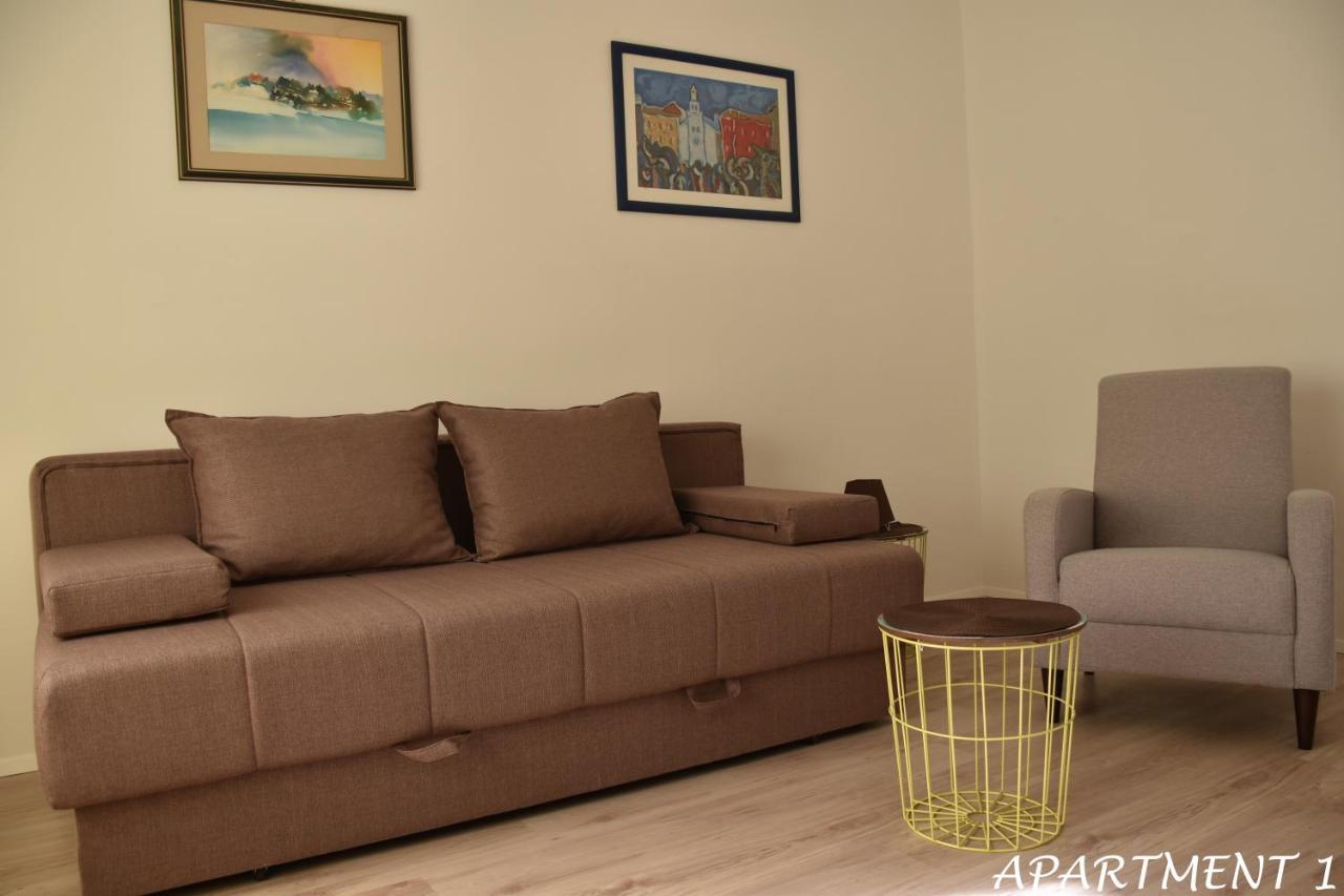 Apartments Luka Trogir Exteriör bild