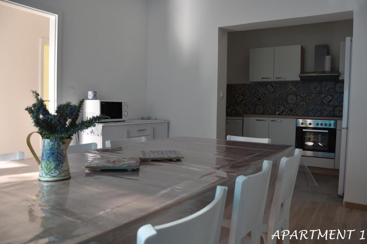 Apartments Luka Trogir Exteriör bild