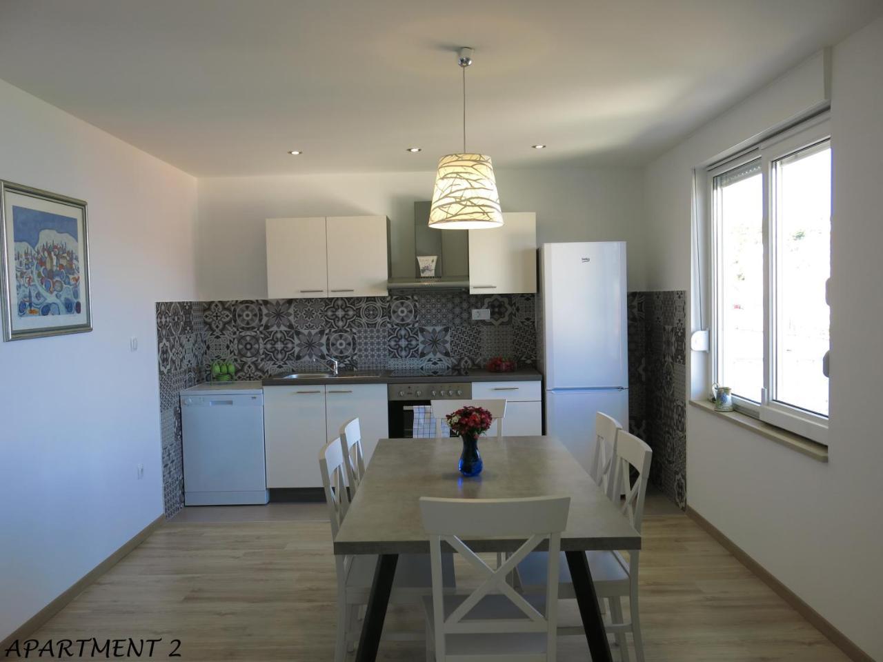 Apartments Luka Trogir Exteriör bild